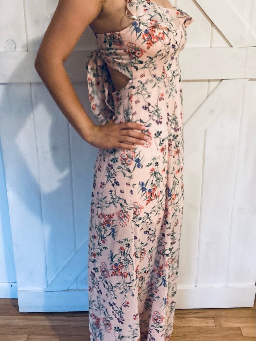 Forever 21 Pink floral Maxi dress with open back